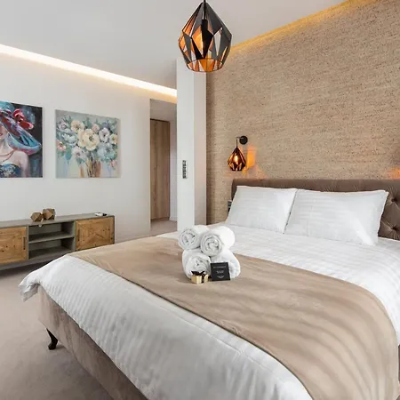 Kanopian Penthouse Brasov